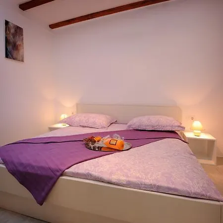 Outlet Apartament *